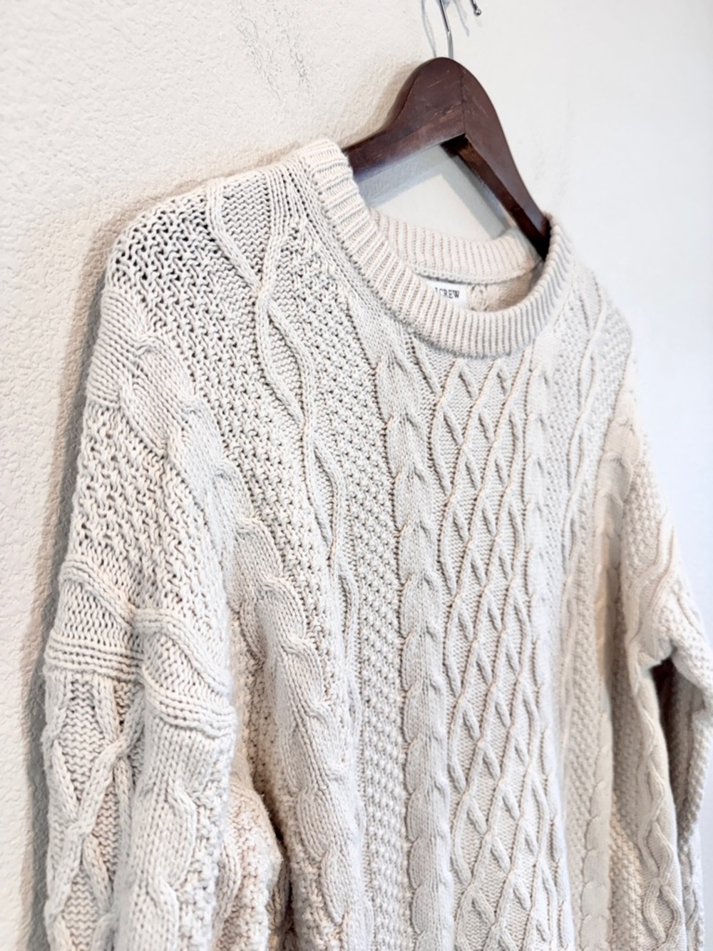 J.Crew Cable Knit Sweater Coastal Grandma Cottagecore Preppy Cream Large C46 - Picture 4 of 11